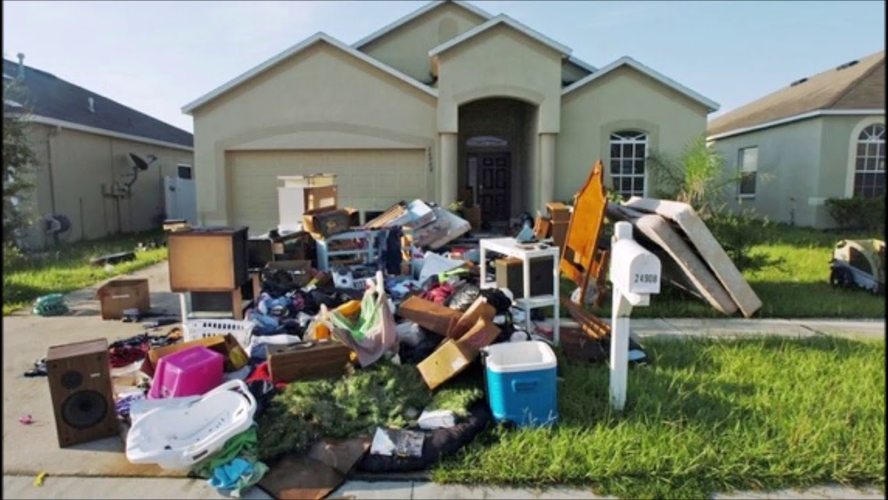 How House Cleanup Services in Concord Handle Post-Event Cleanups