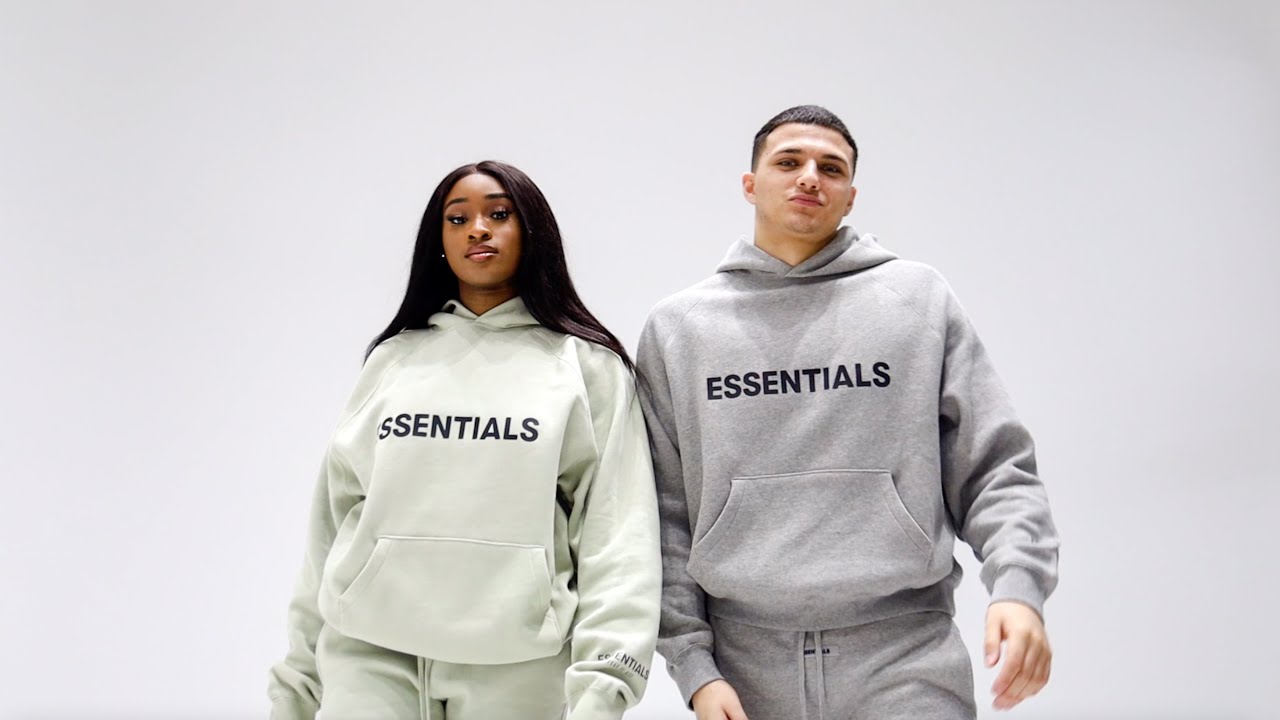 The Ultimate Guide to Essentials Hoodies: Style, Comfort, and Versatility